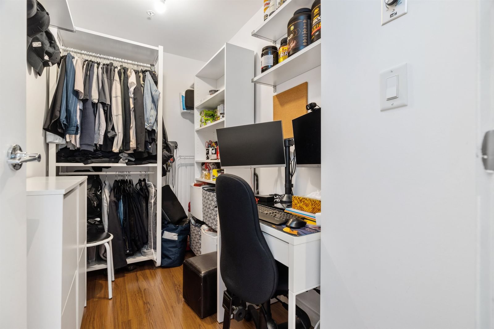 Listing Image 15