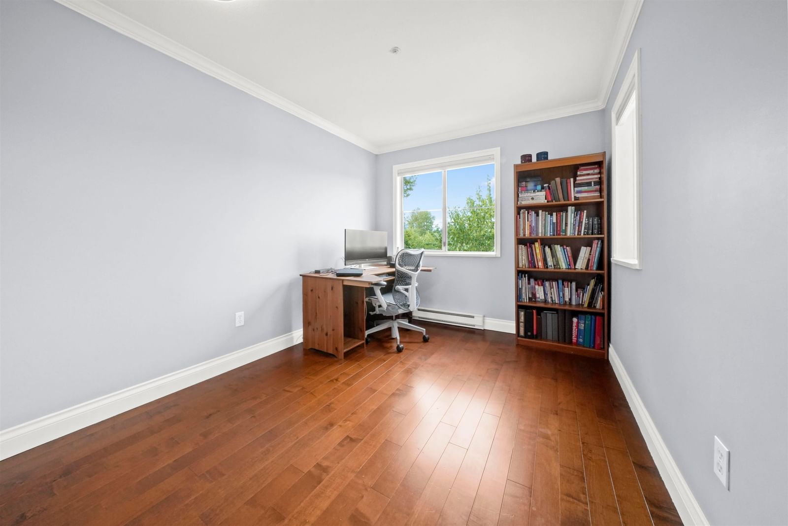 Listing Image 17