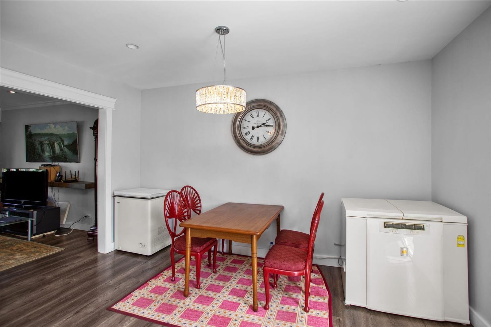 Listing Image 13