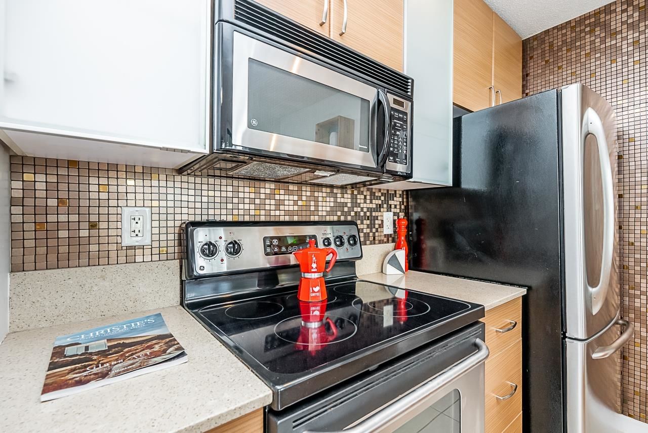 Listing Image 15