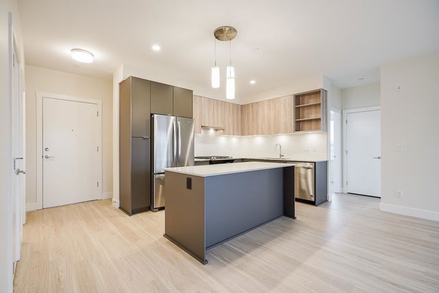 312 - 6960 Nicholson Road