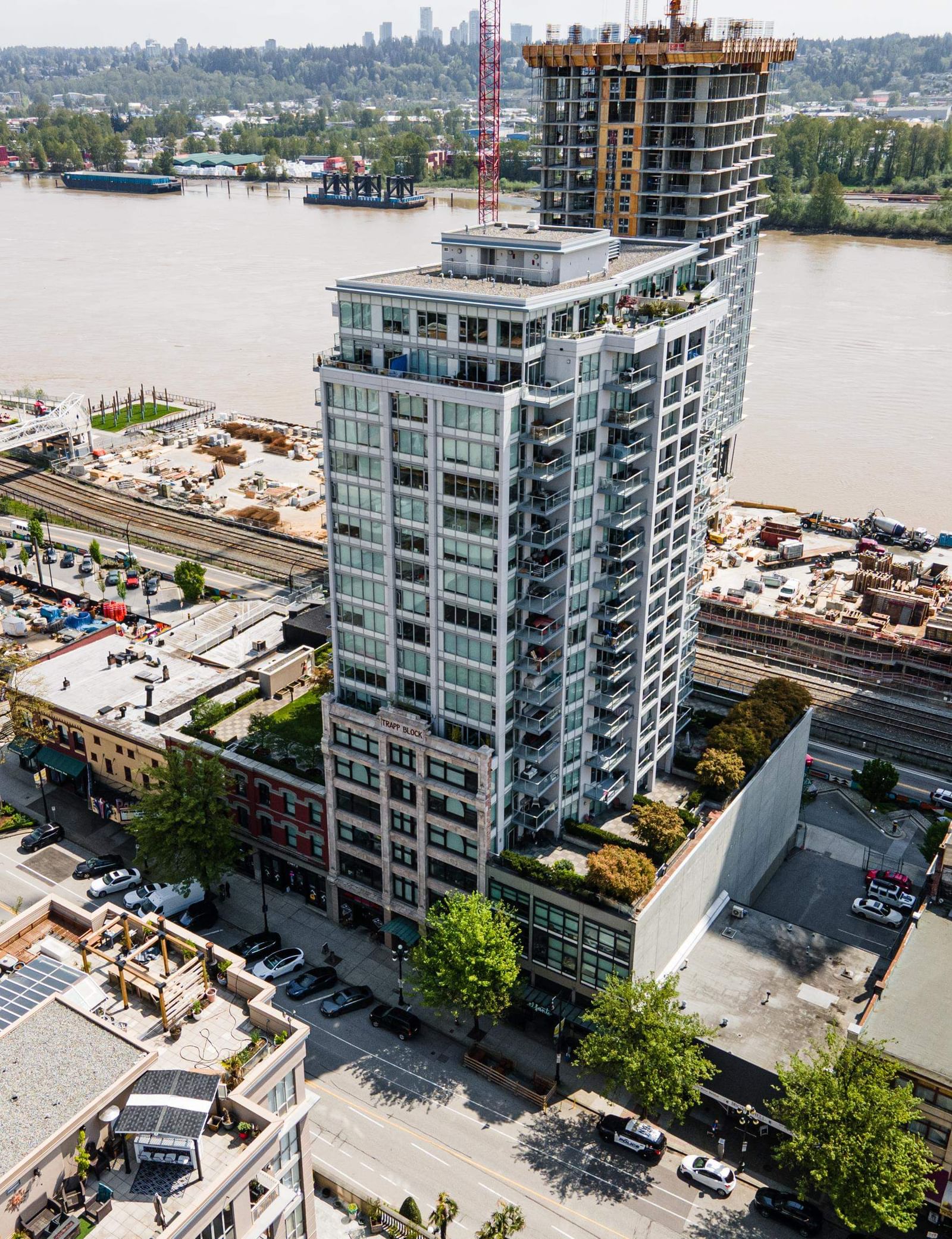 Listing Image 9