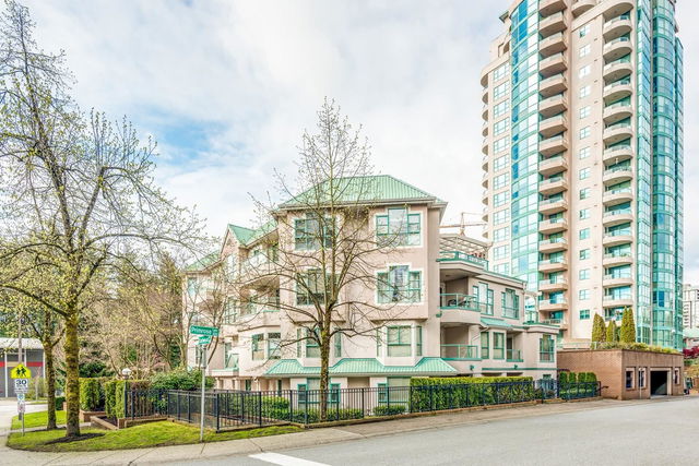 402E - 3081 Glen Drive