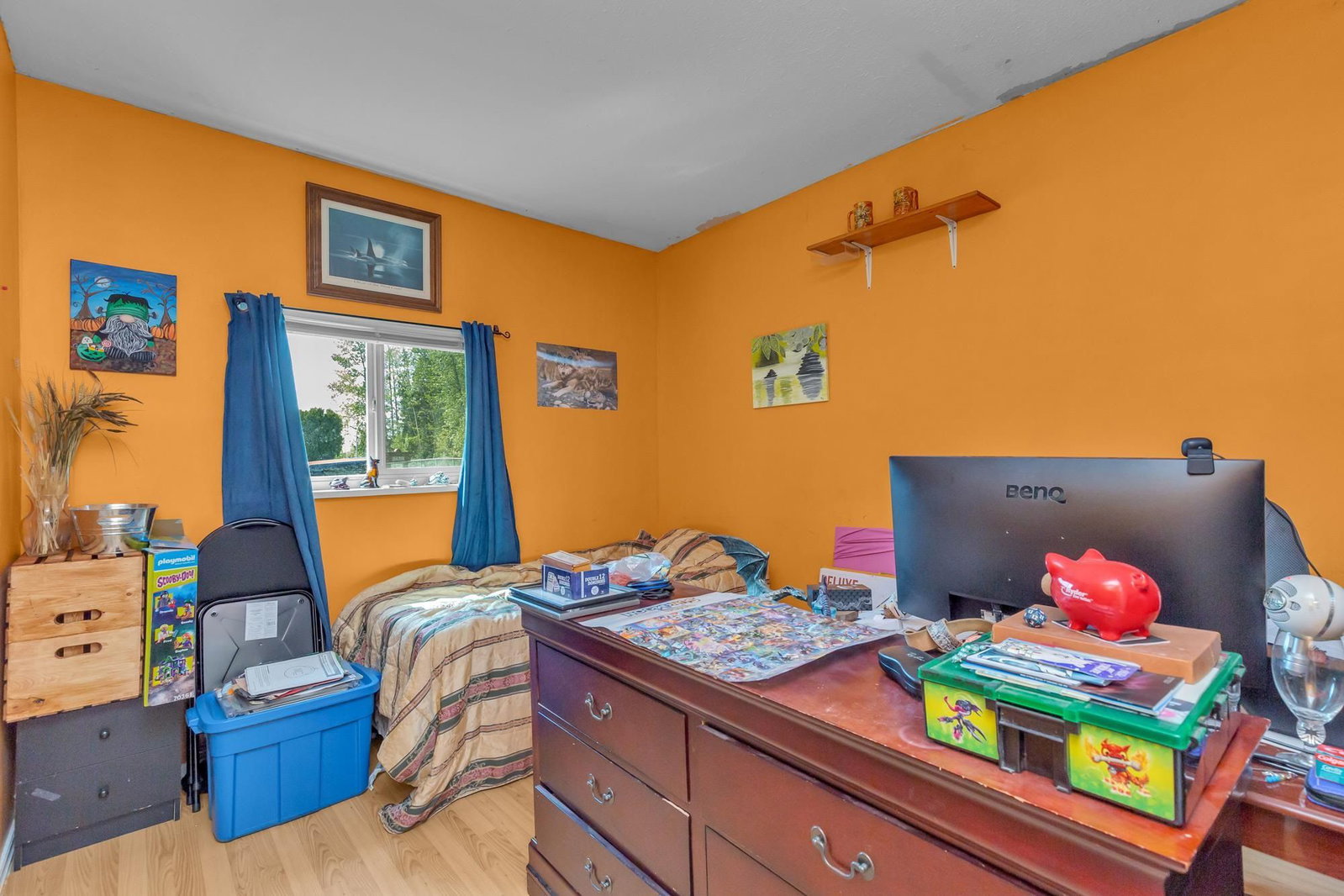 Listing Image 11