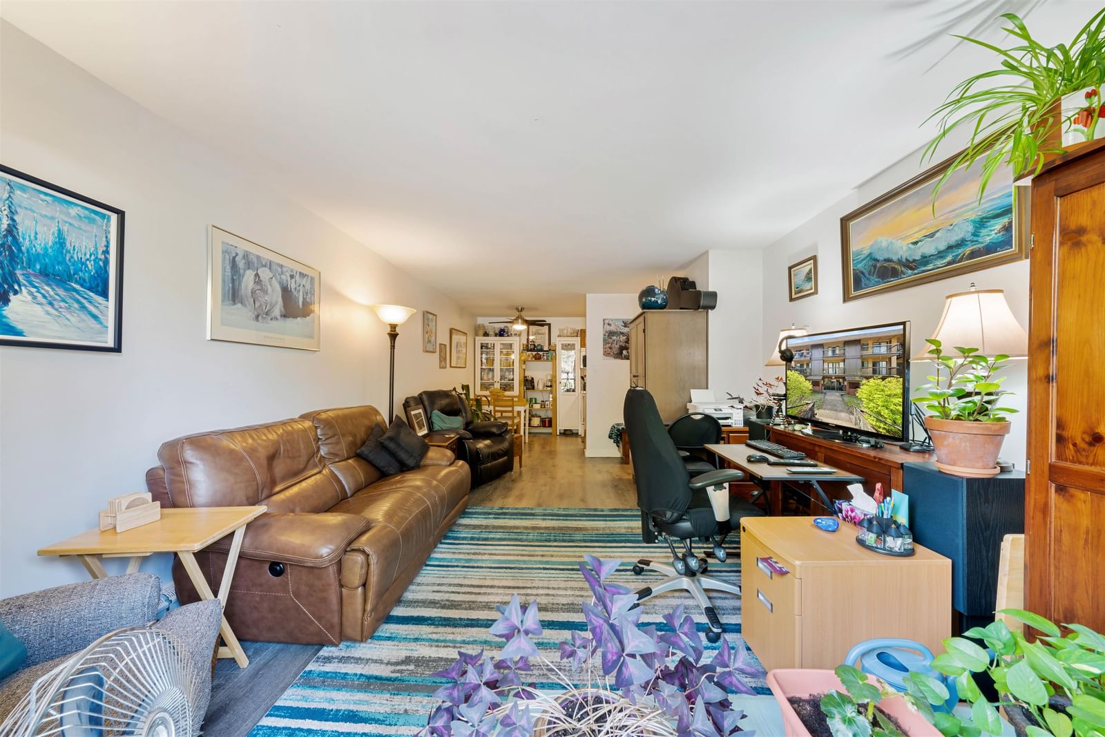 Listing Image 13