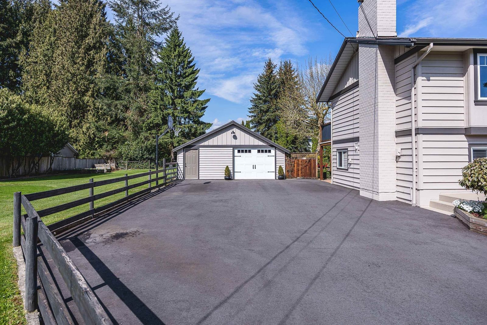Listing Image 33