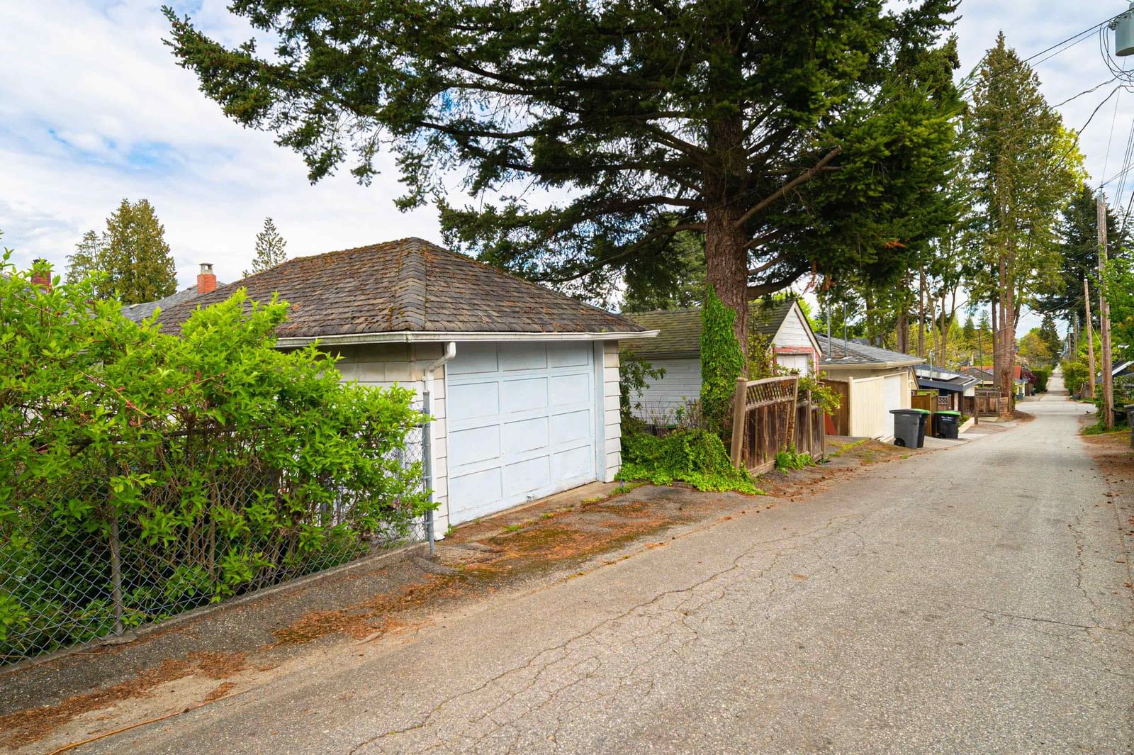Listing Image 18