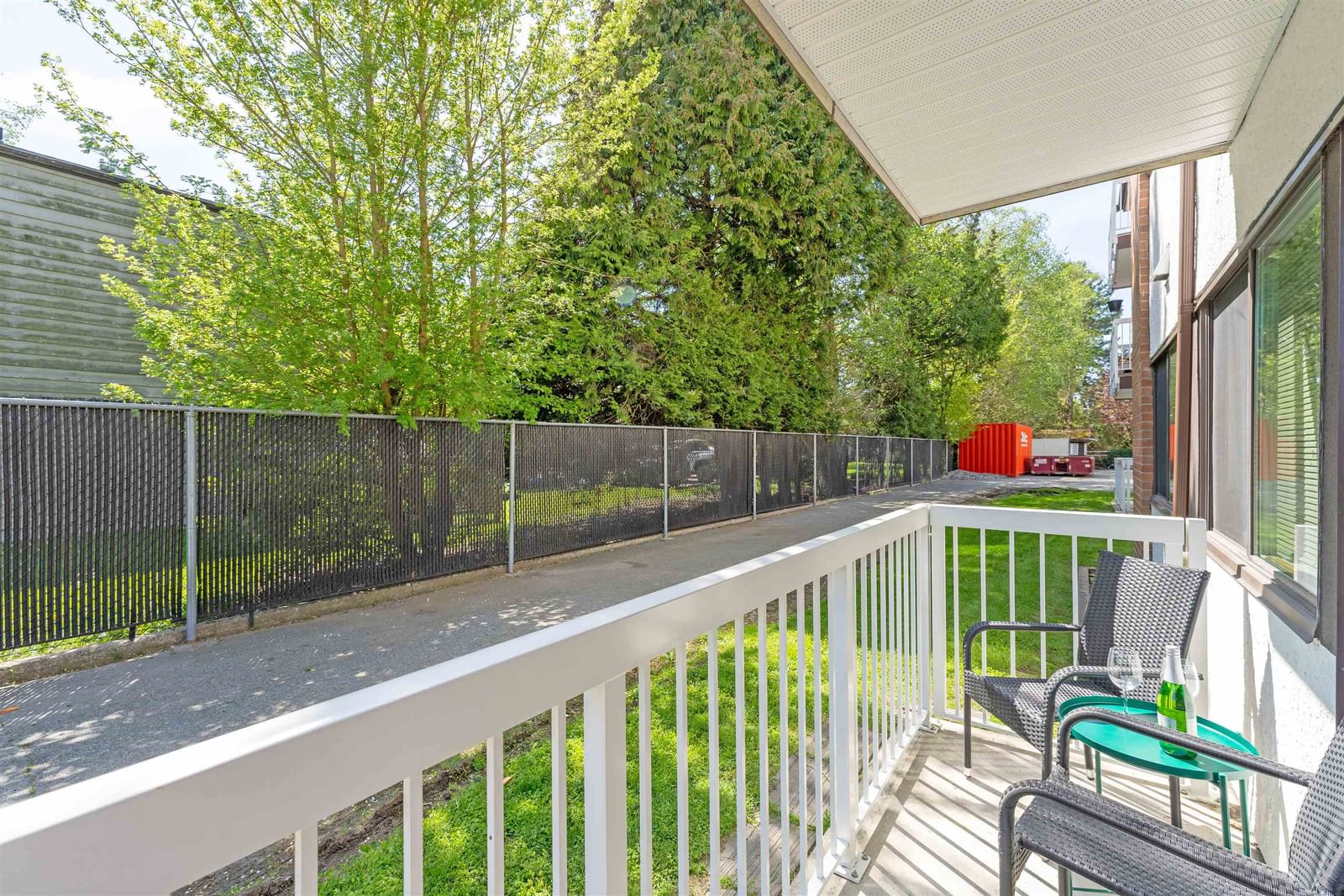 Listing Image 12