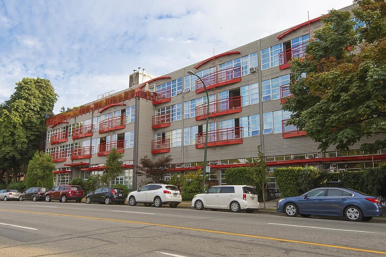 Listing Image 1