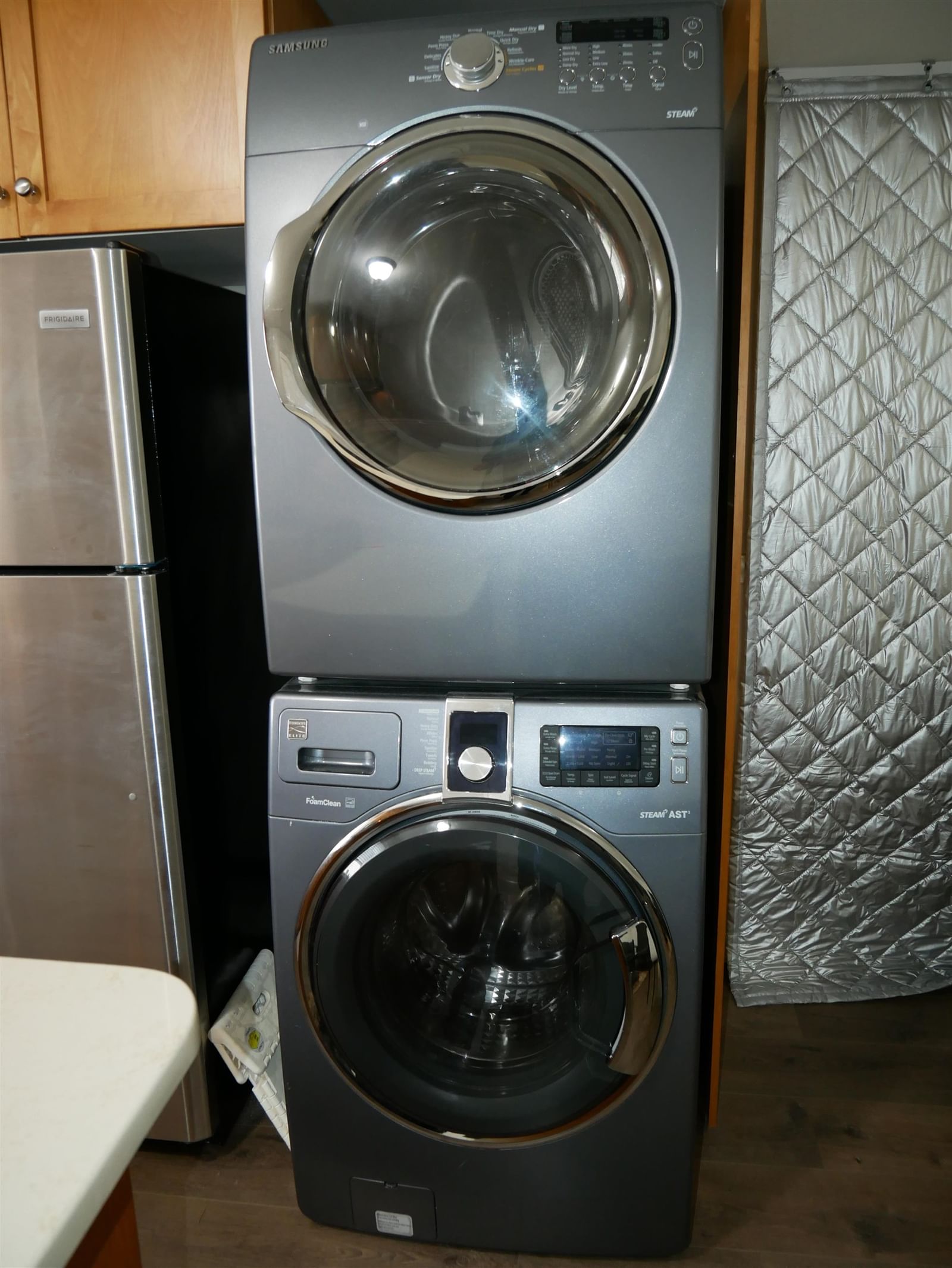 Listing Image 28