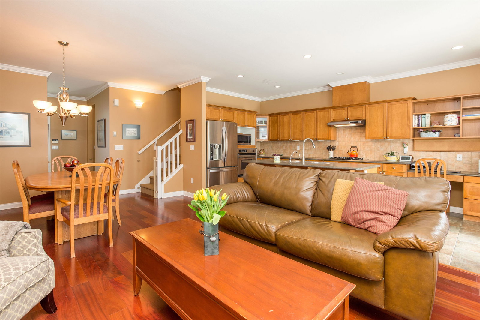 Listing Image 14