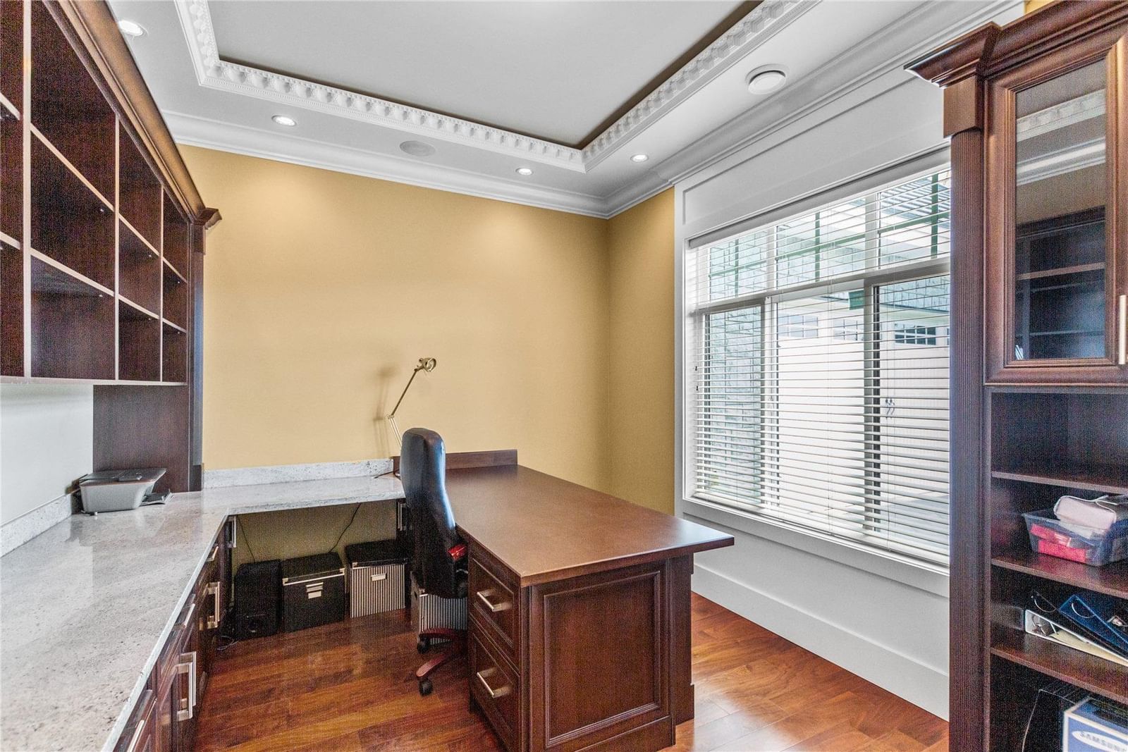 Listing Image 13