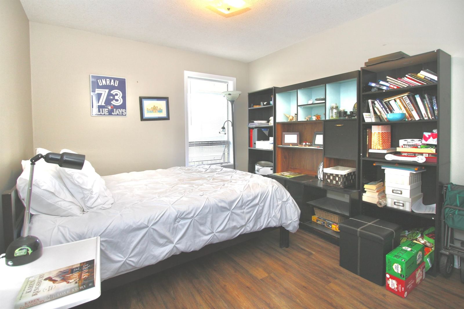 Listing Image 13