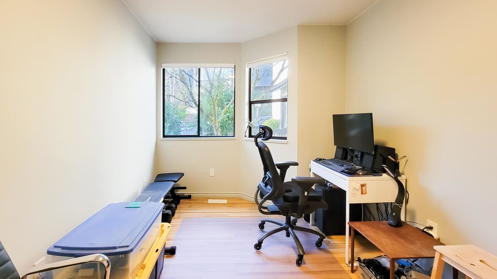 Listing Image 20
