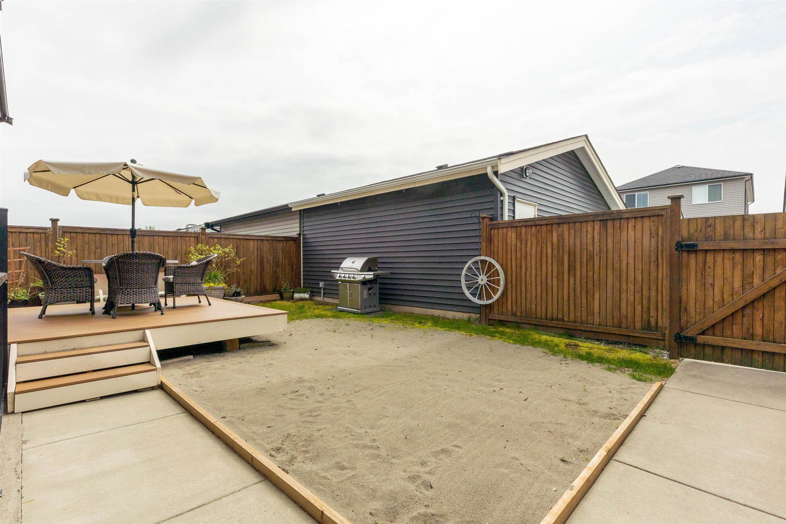 Listing Image 32
