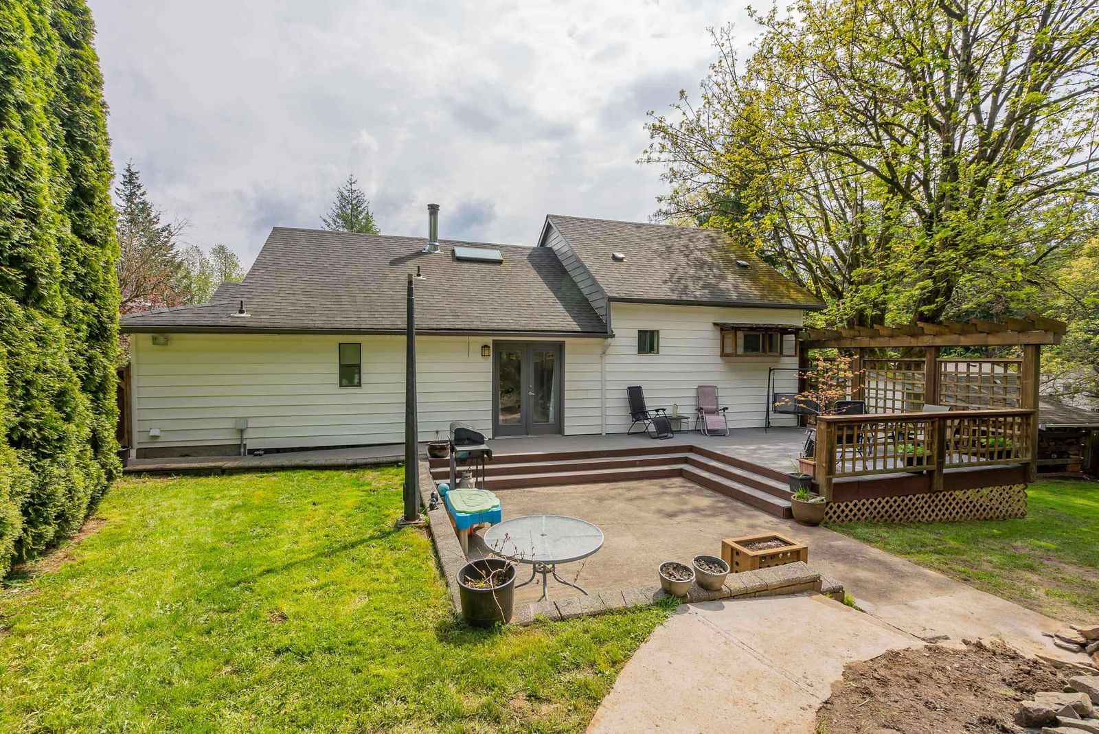 Listing Image 14
