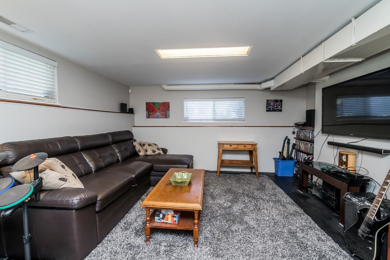 Listing Image 32