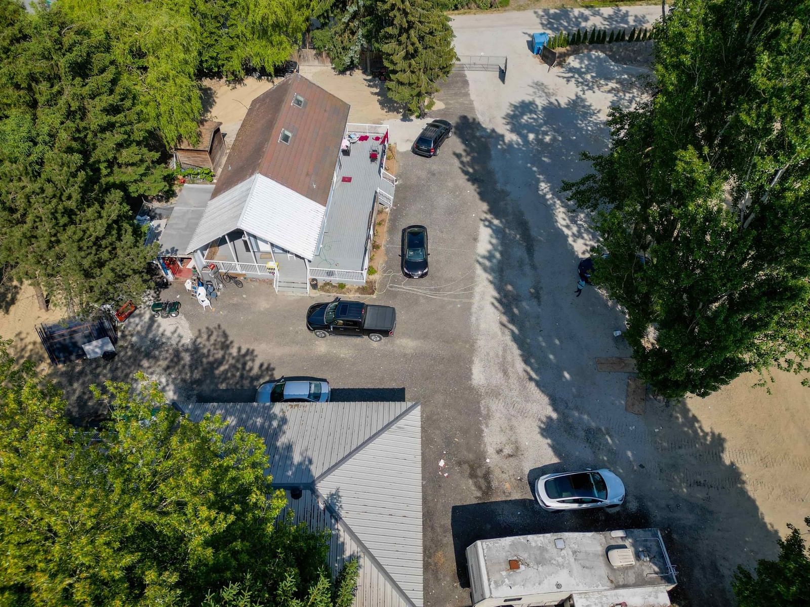 Listing Image 6