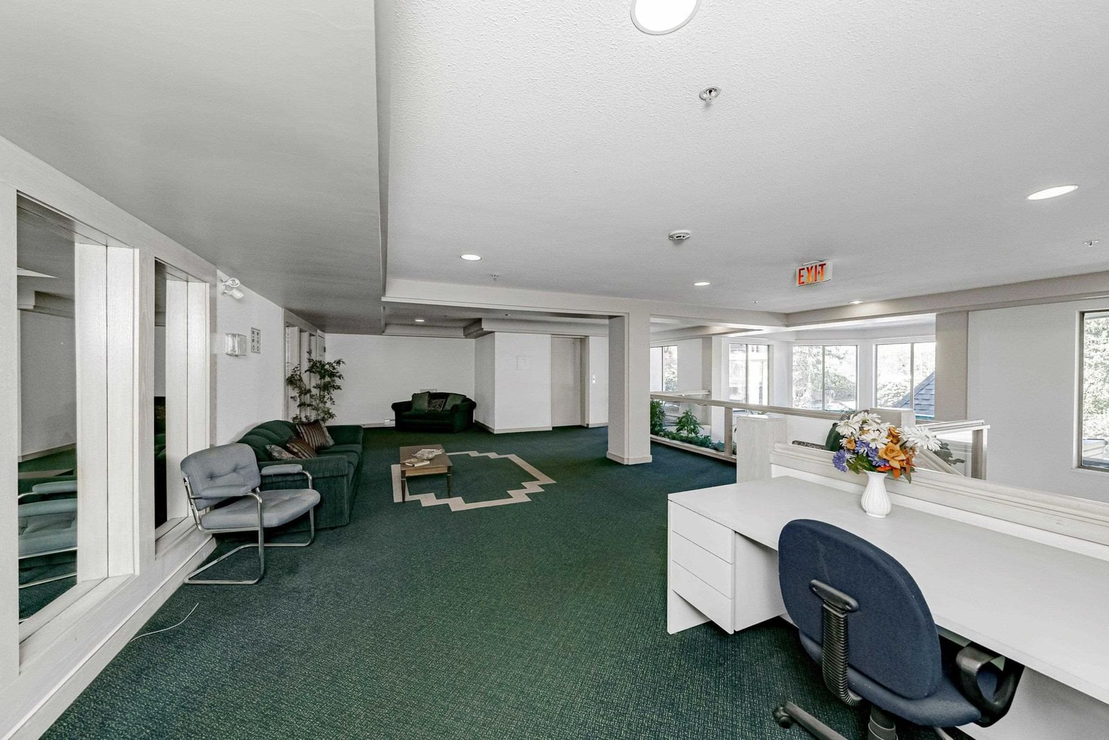 Listing Image 33