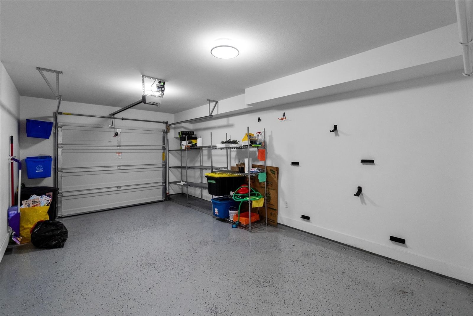 Listing Image 24