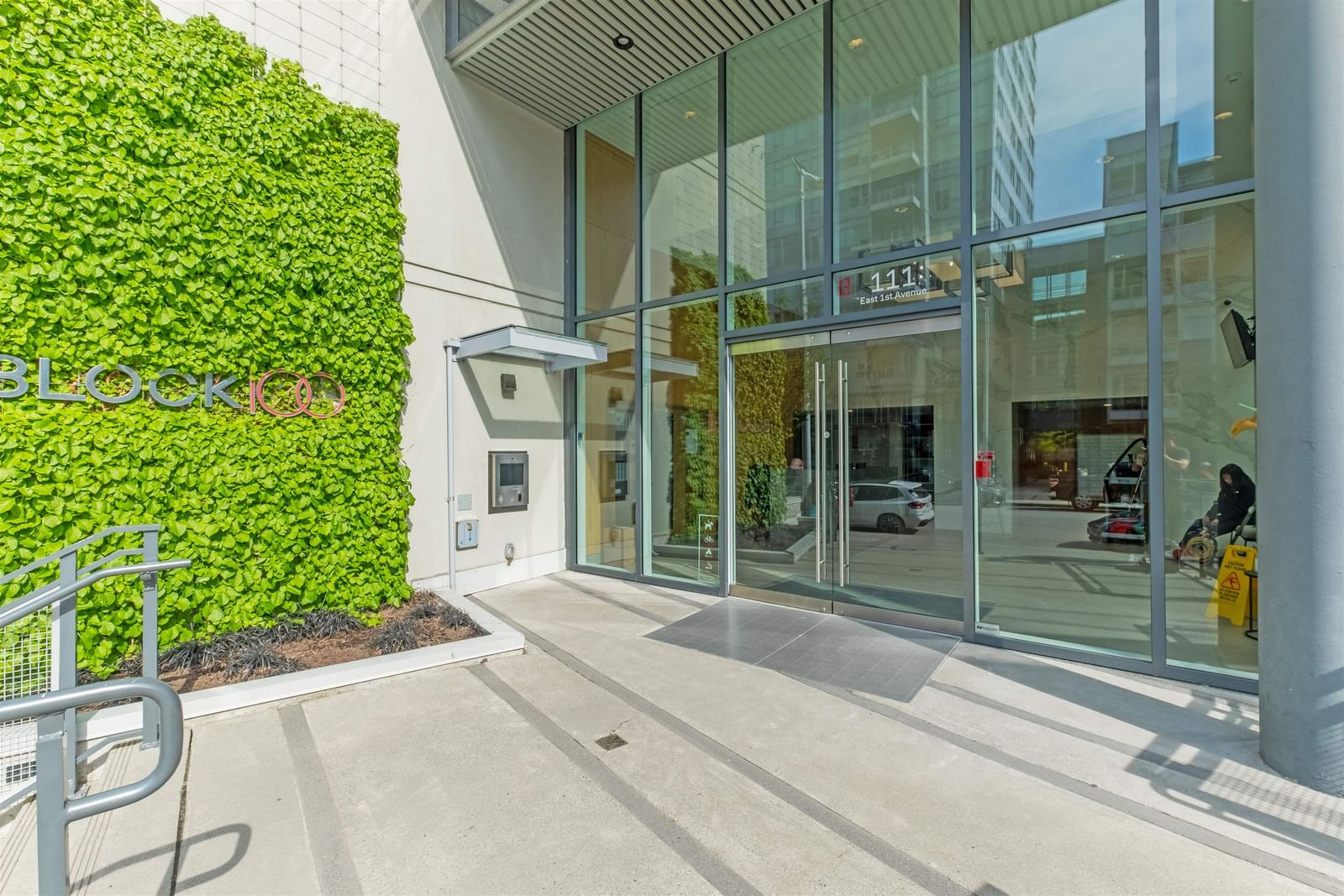 Listing Image 13