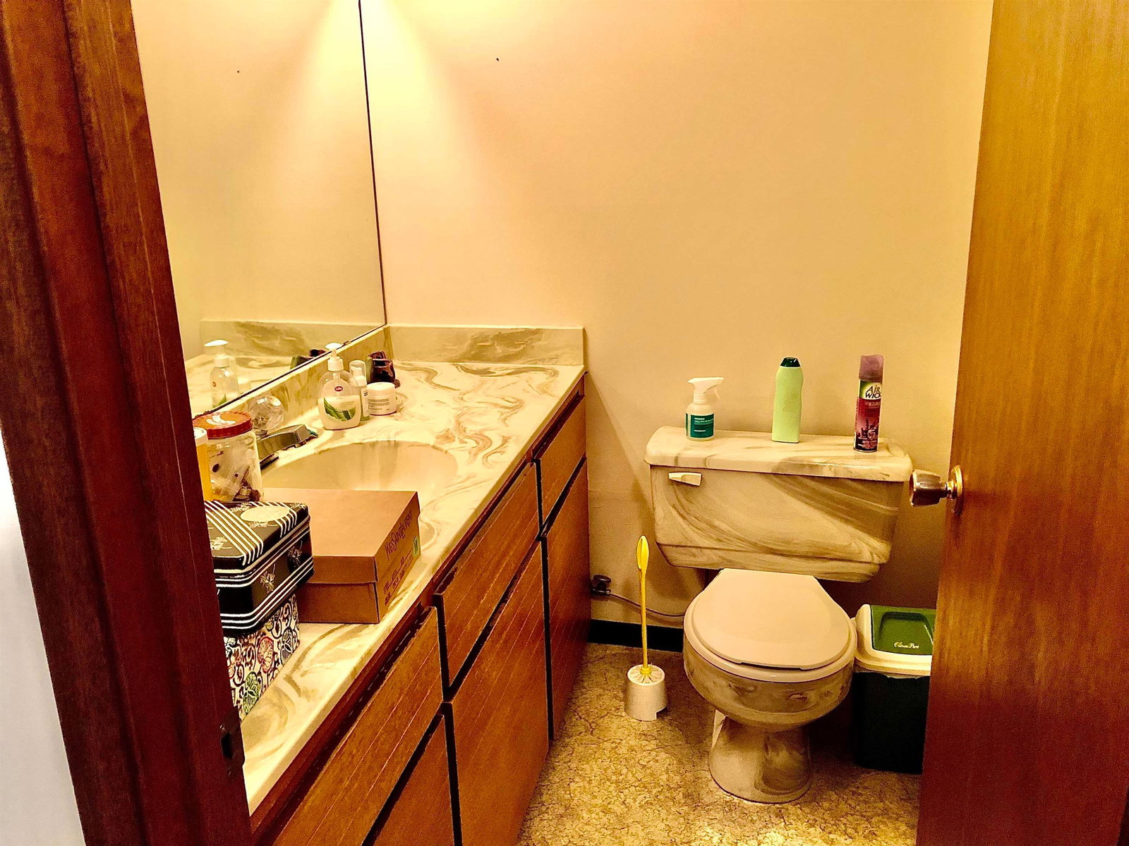 Listing Image 12