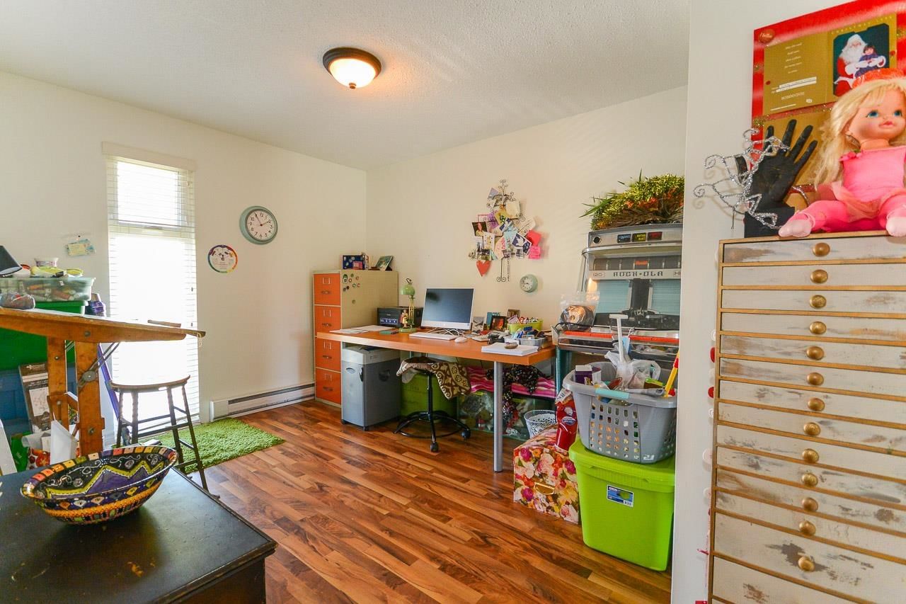 Listing Image 22