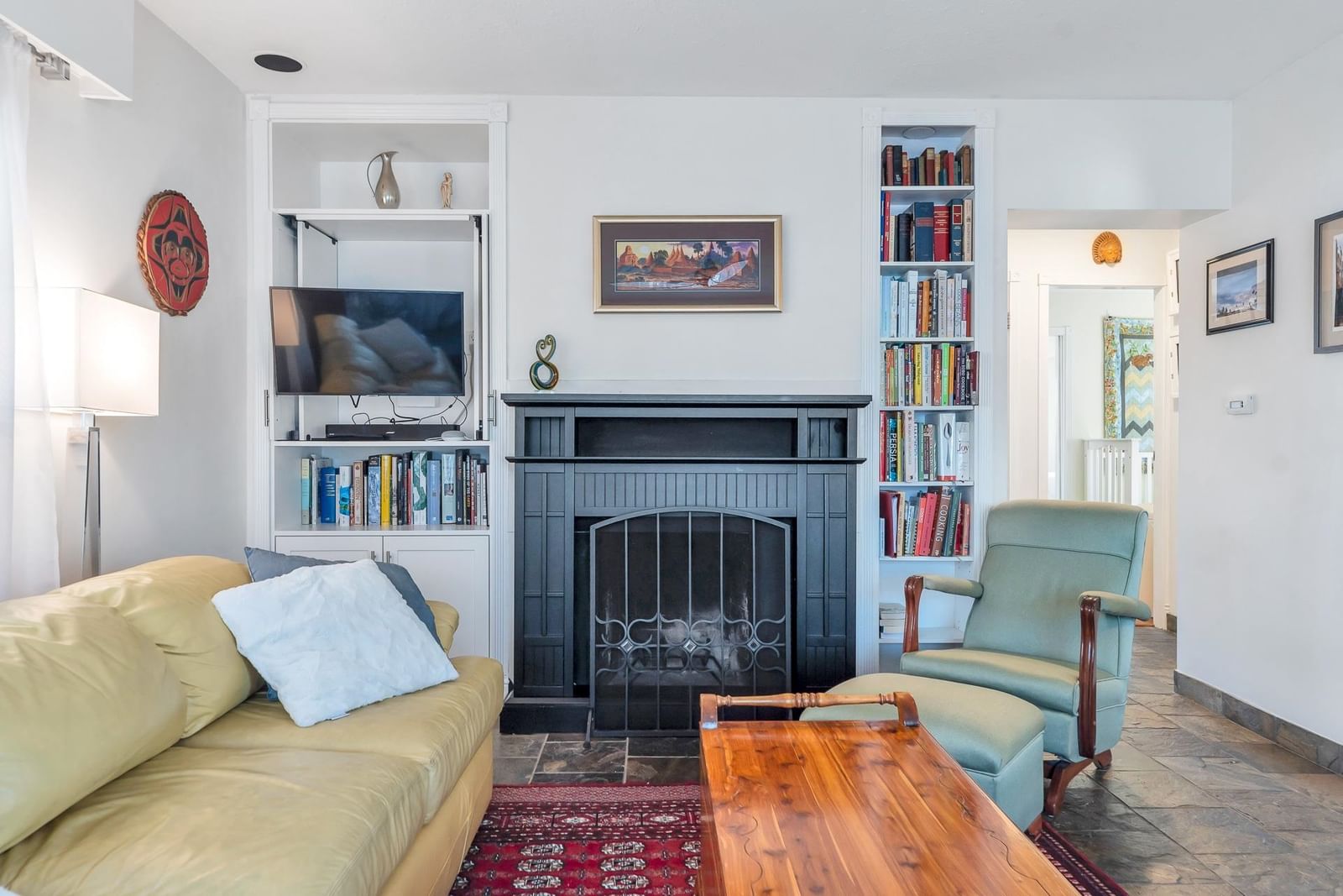 Listing Image 11
