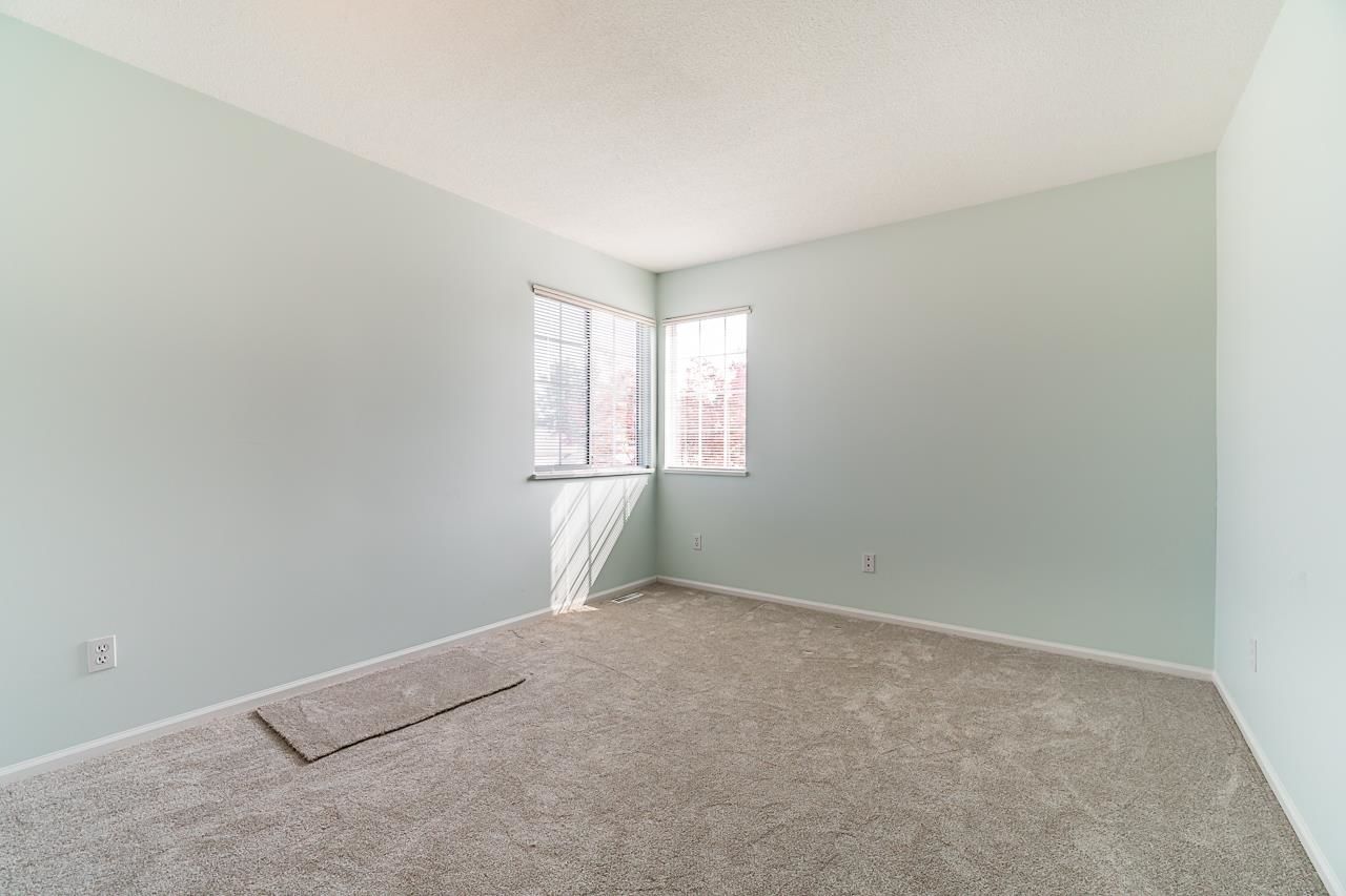 Listing Image 30