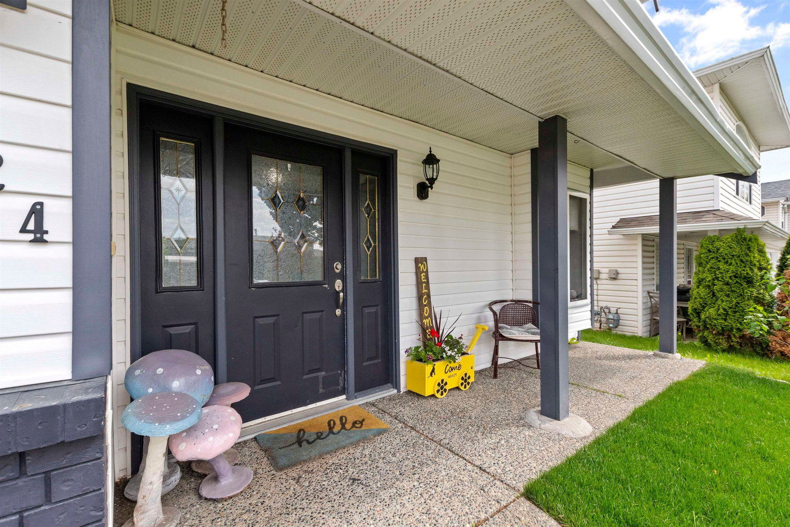 Listing photo 4