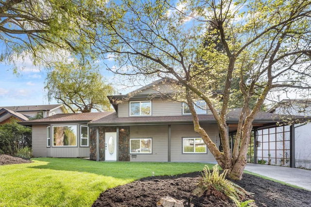 8144 Brown Crescent