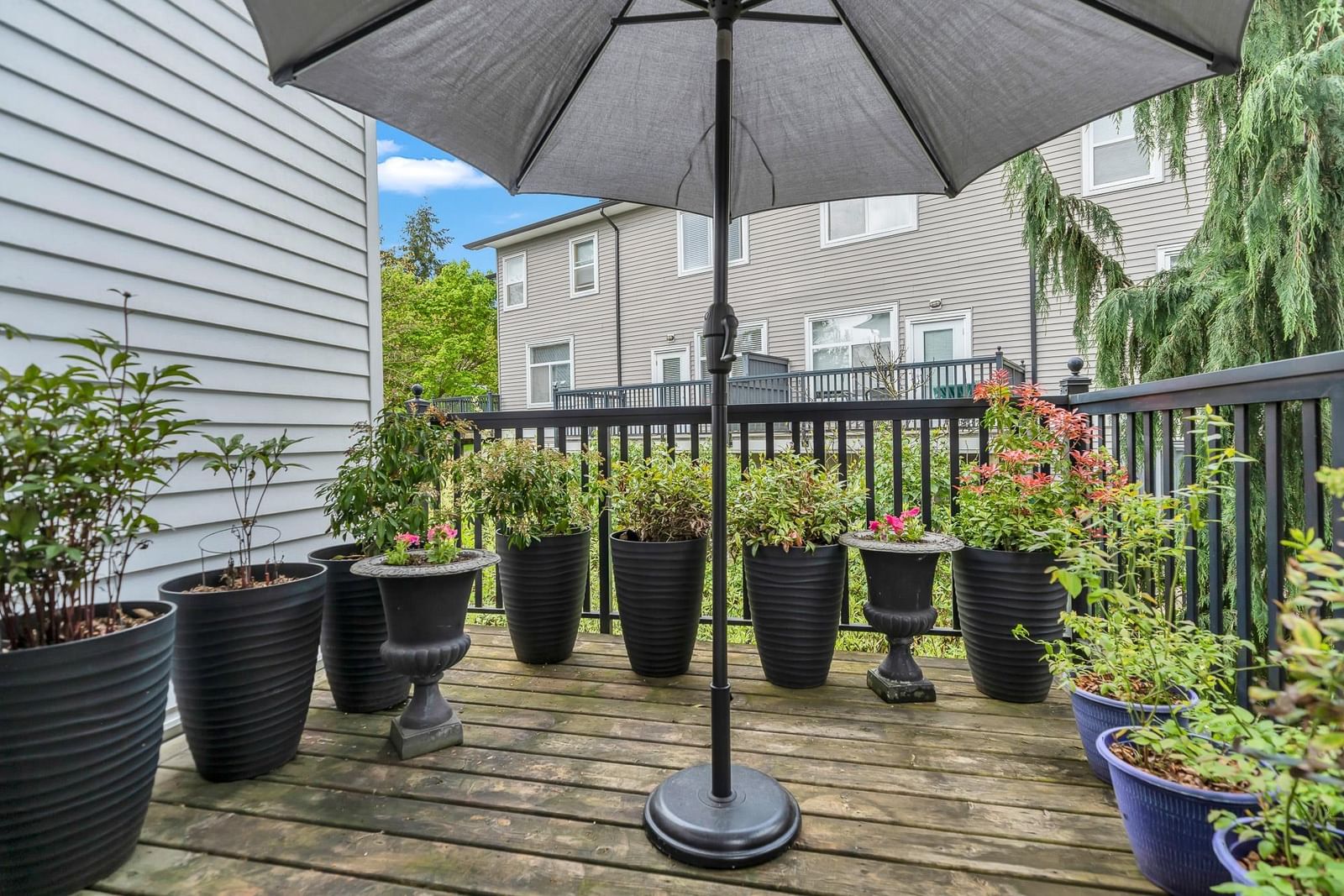 Listing Image 16