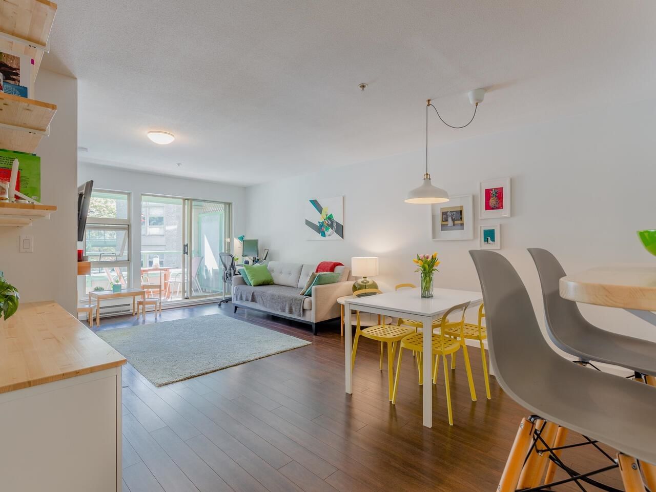 Listing Image 11