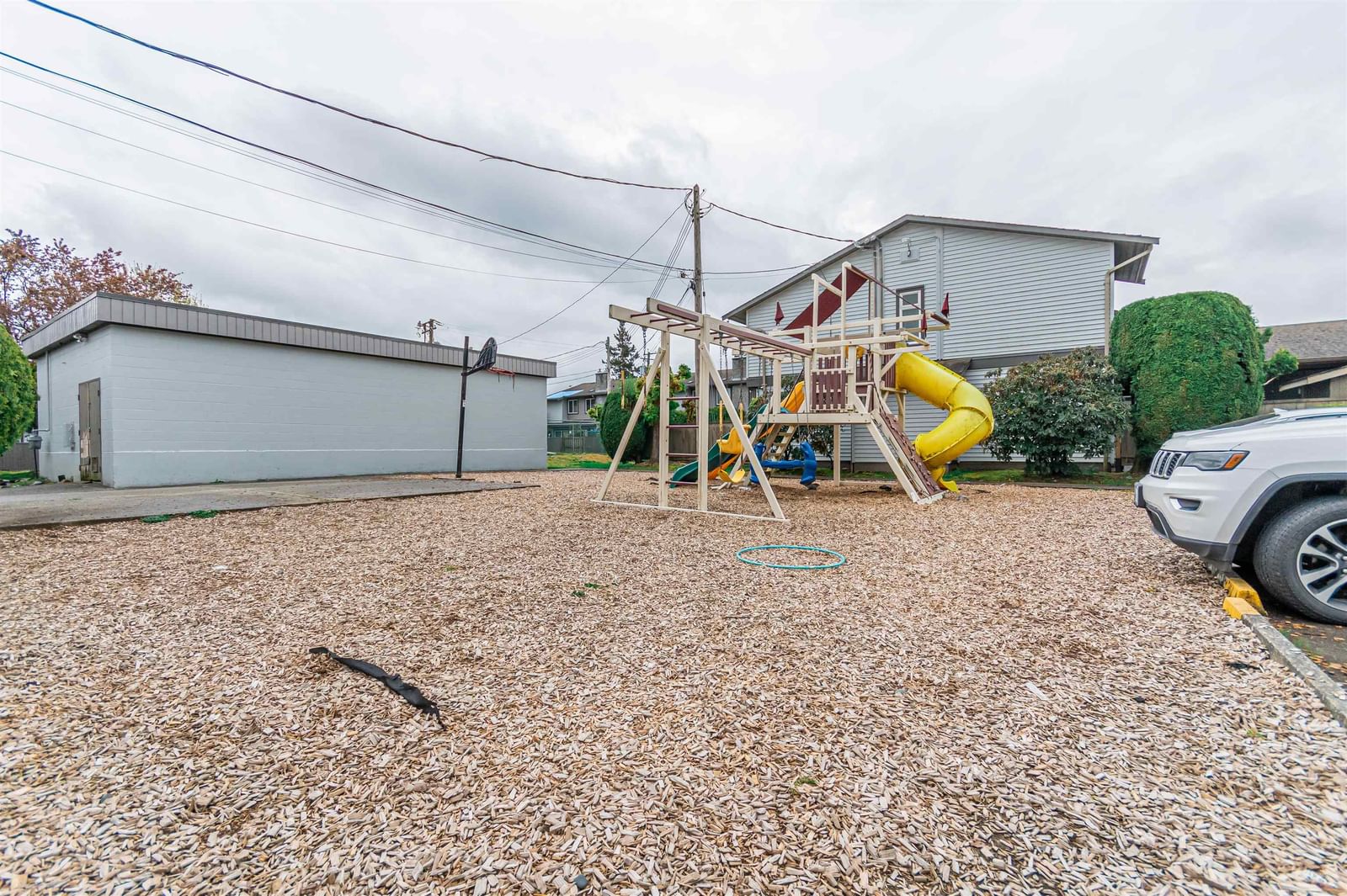 Listing Image 32