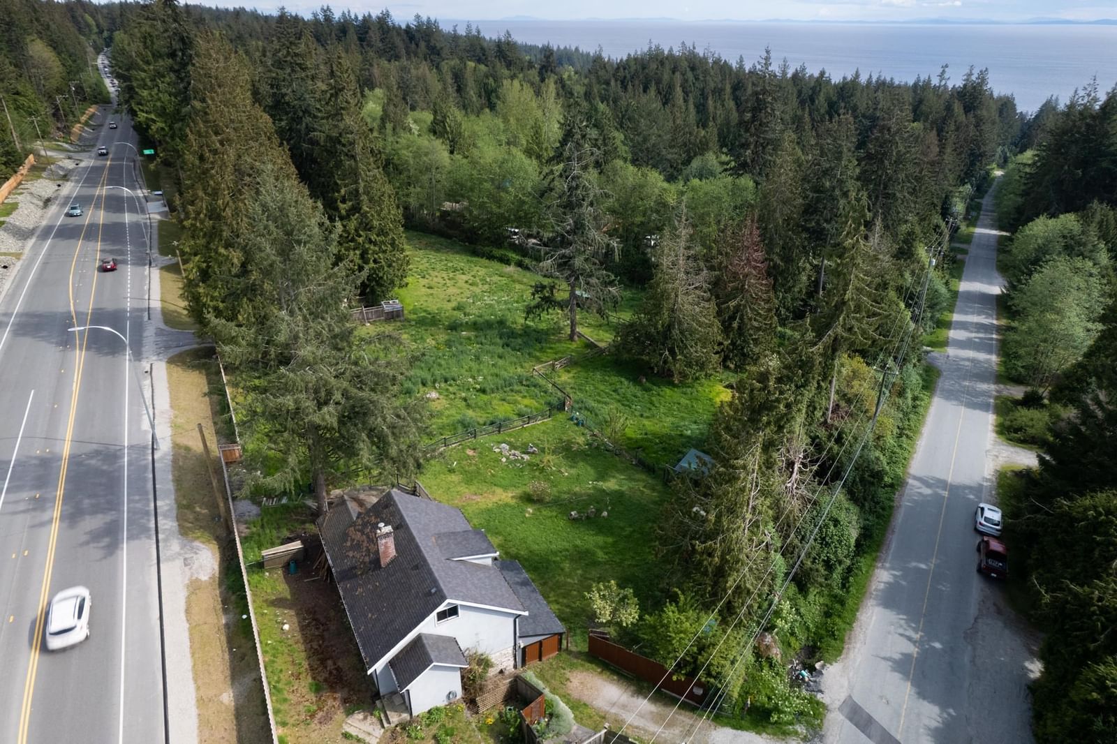 Listing Image 11
