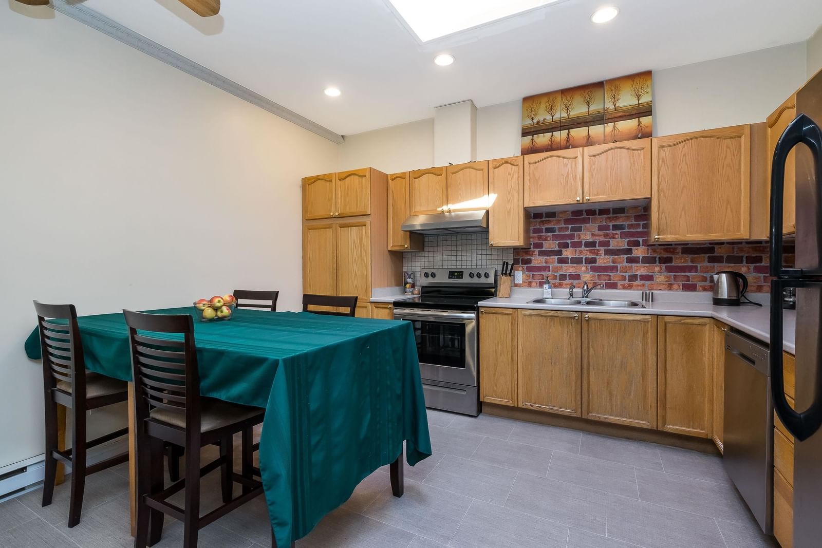 Listing Image 14