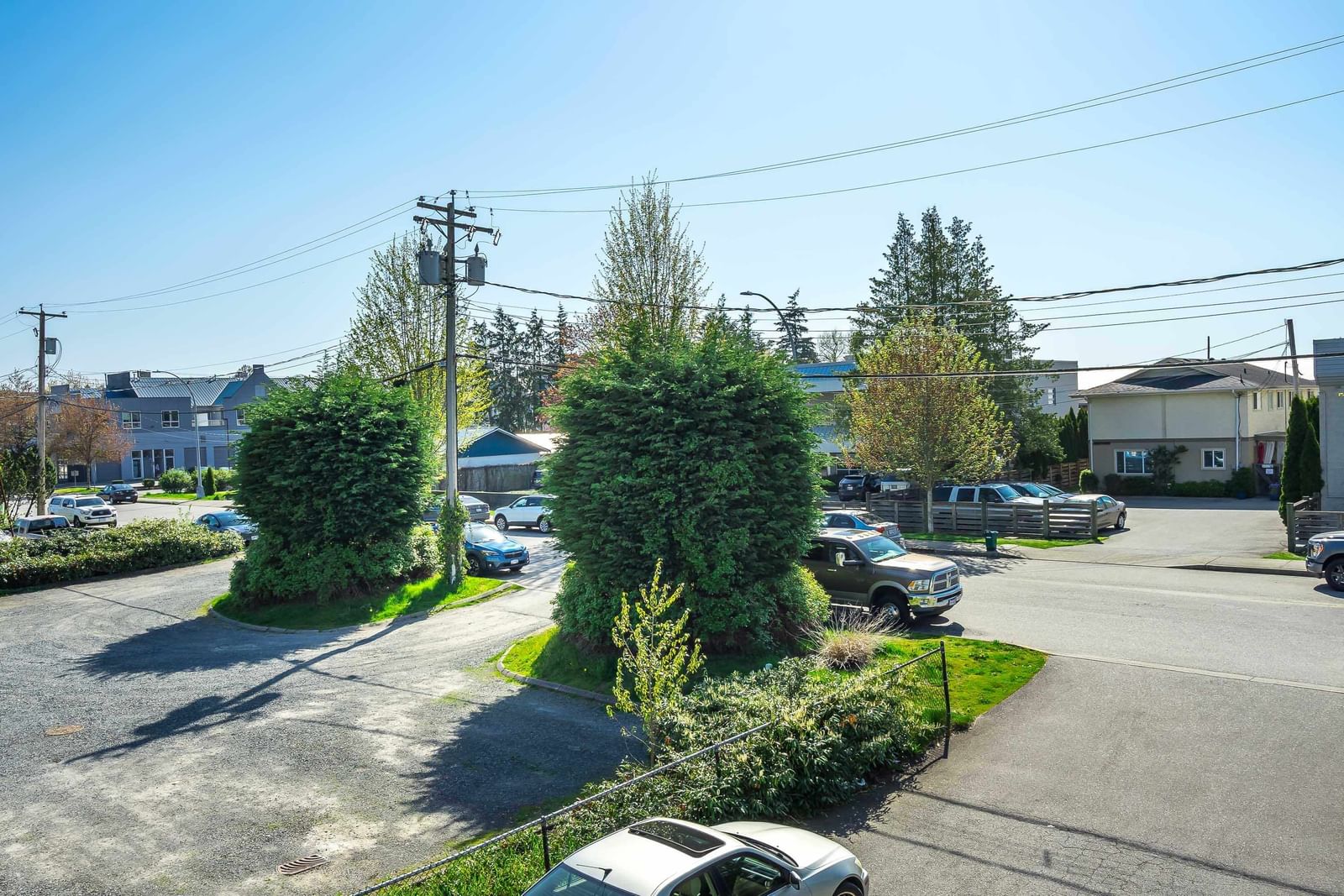 Listing Image 22