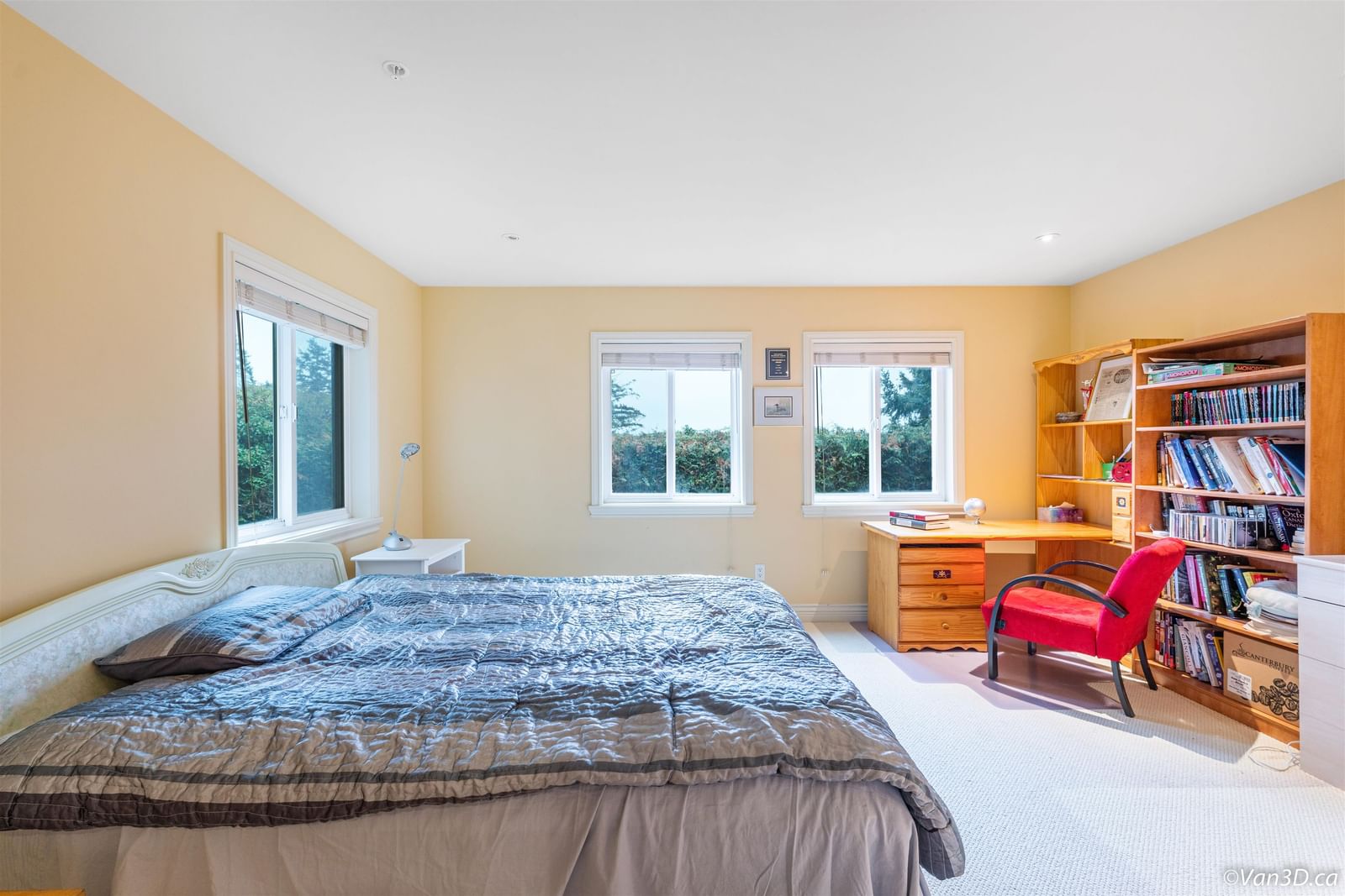 Listing Image 12