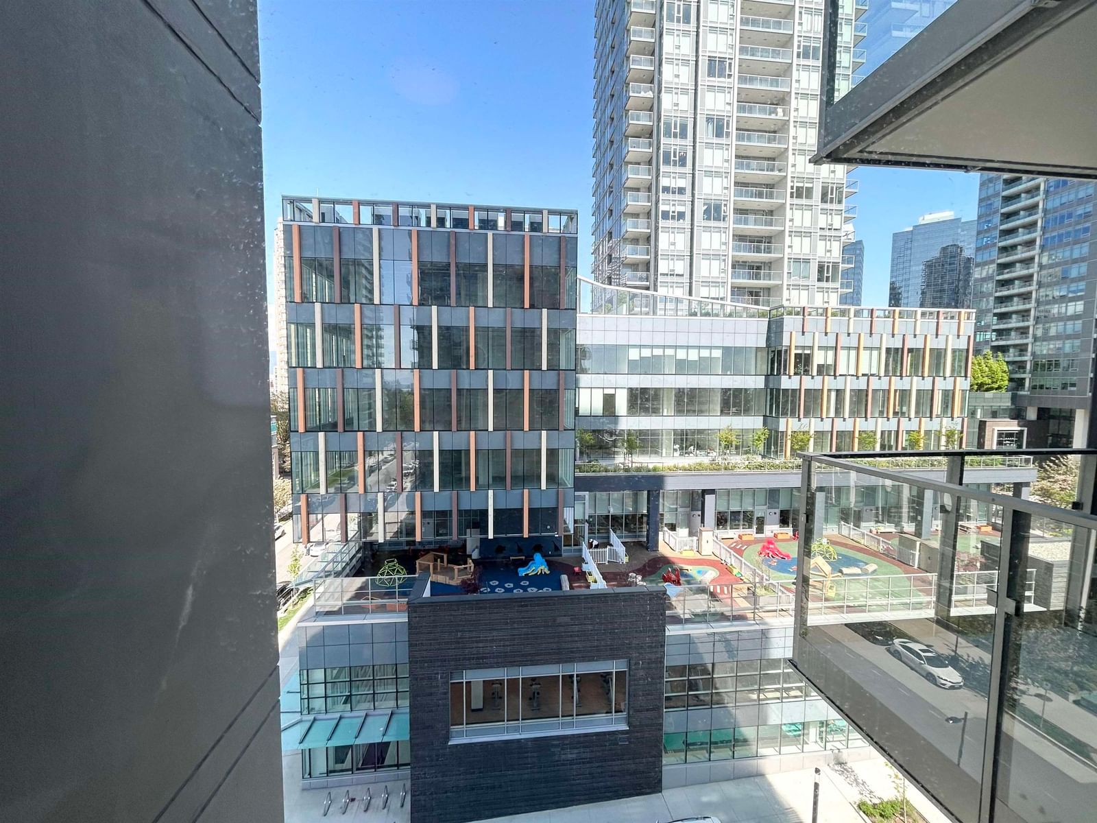 Listing Image 21
