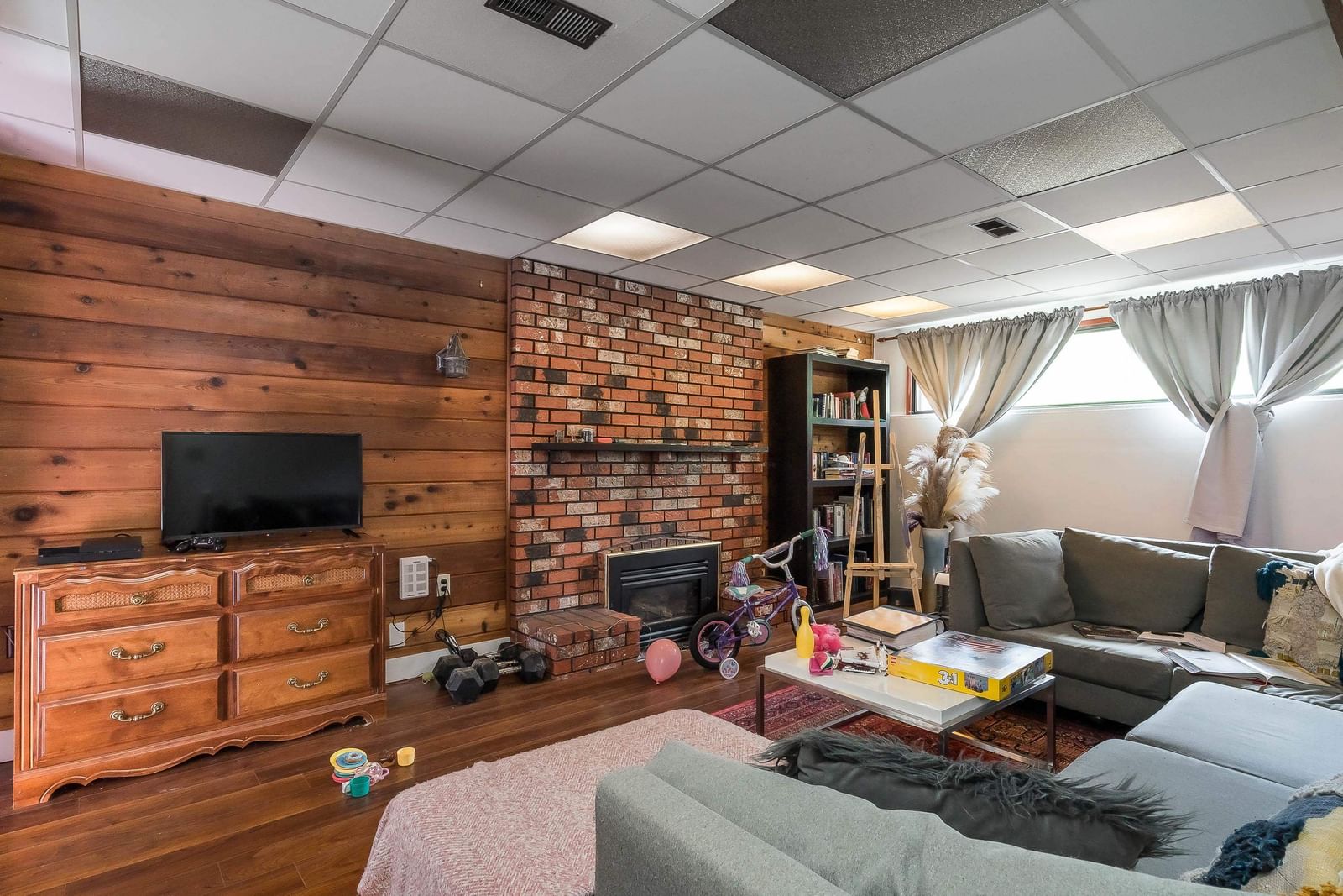 Listing Image 19