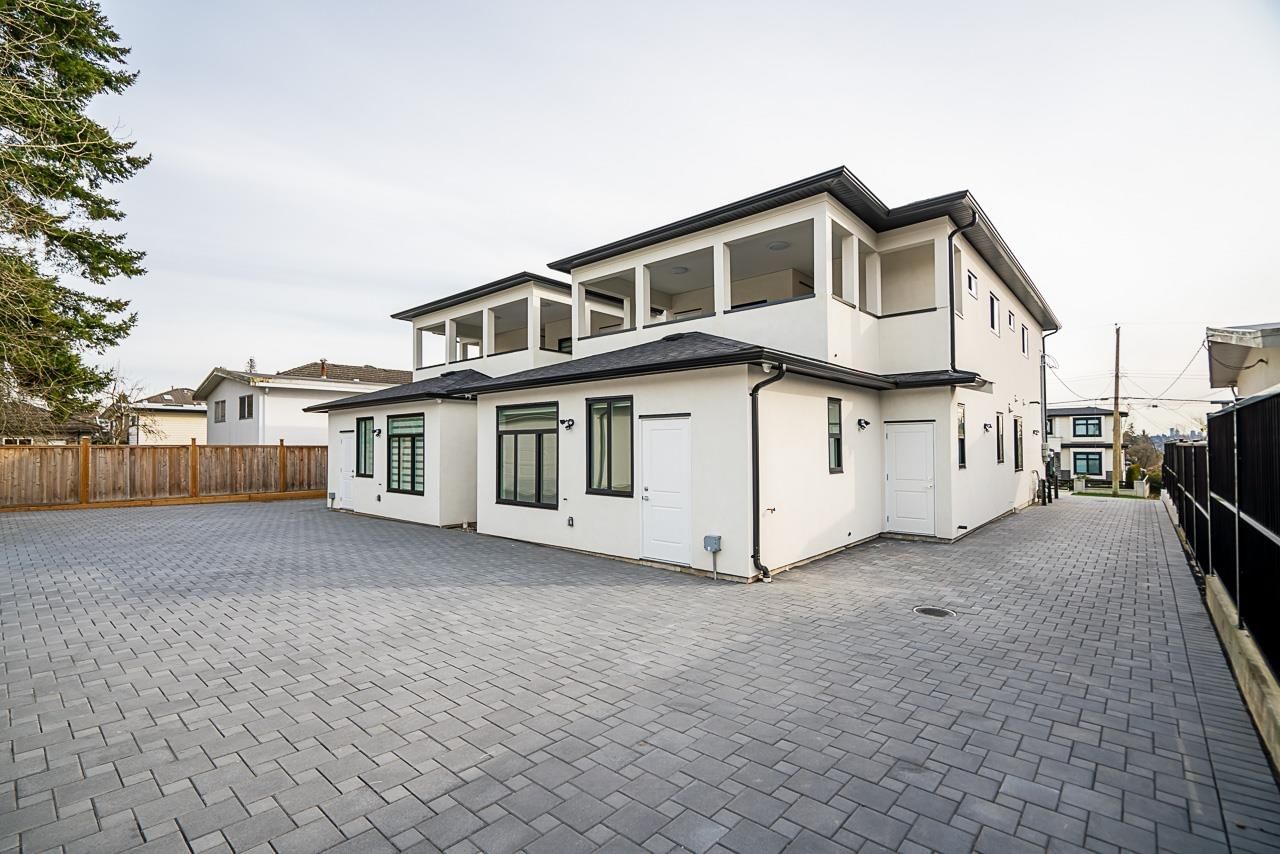 Listing Image 20