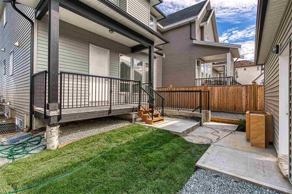 Listing Image 19