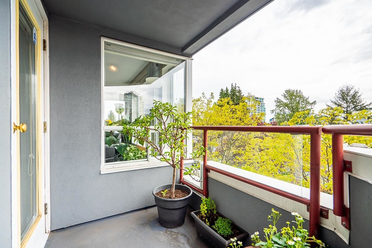 Listing Image 22