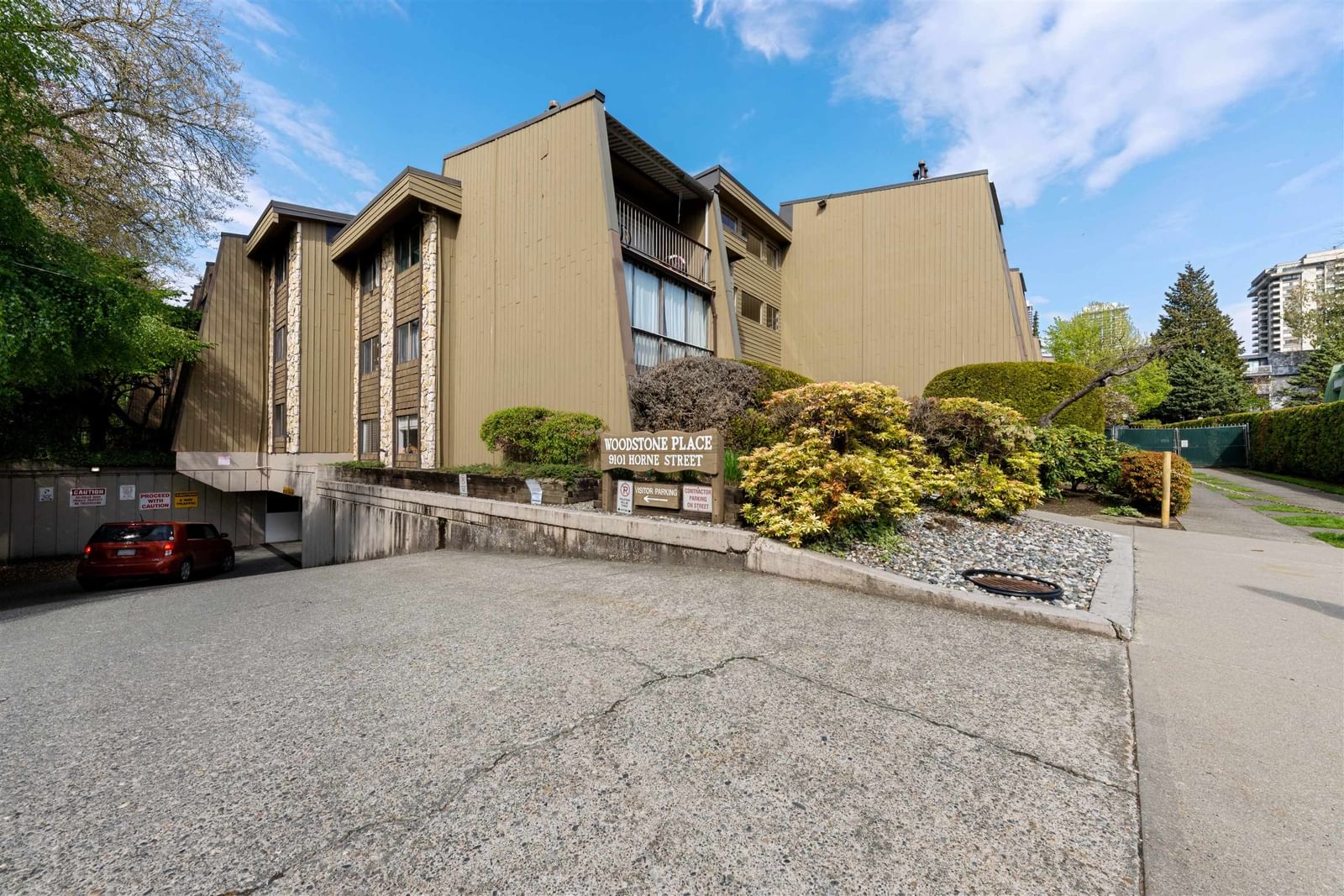 Listing Image 19