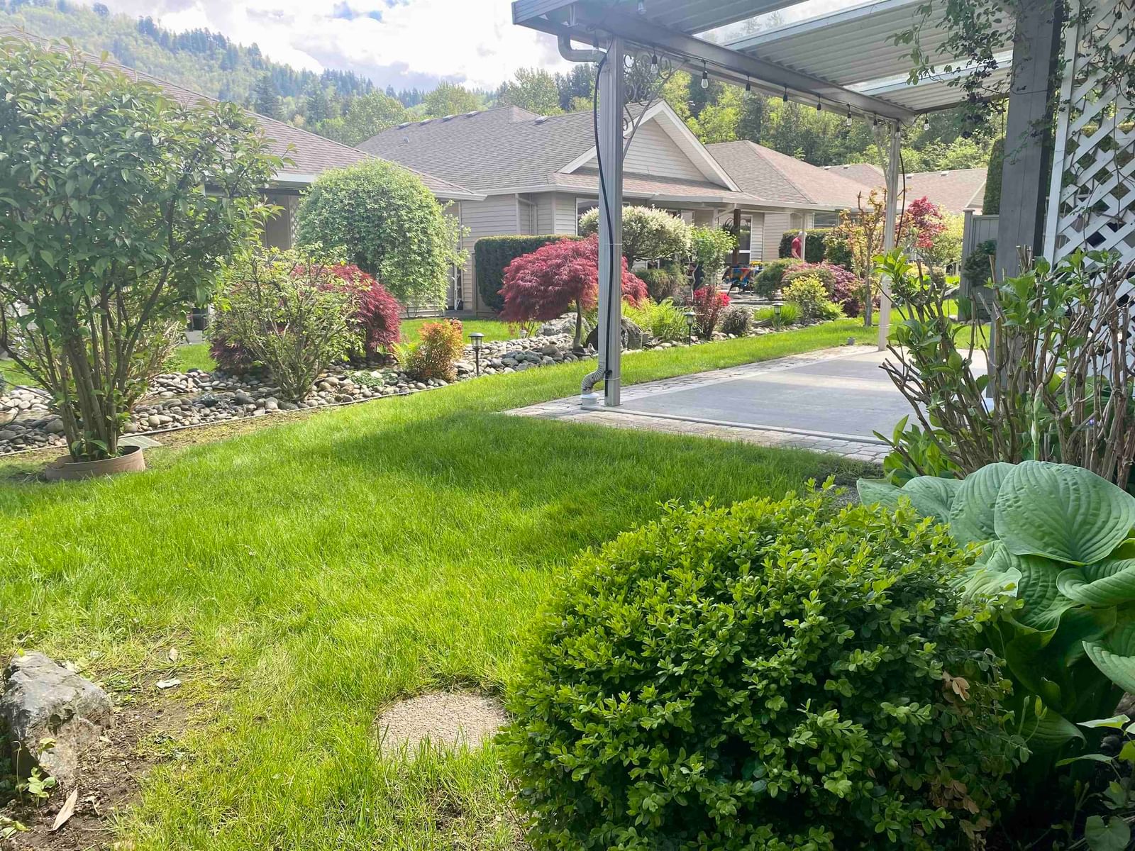 Listing Image 5