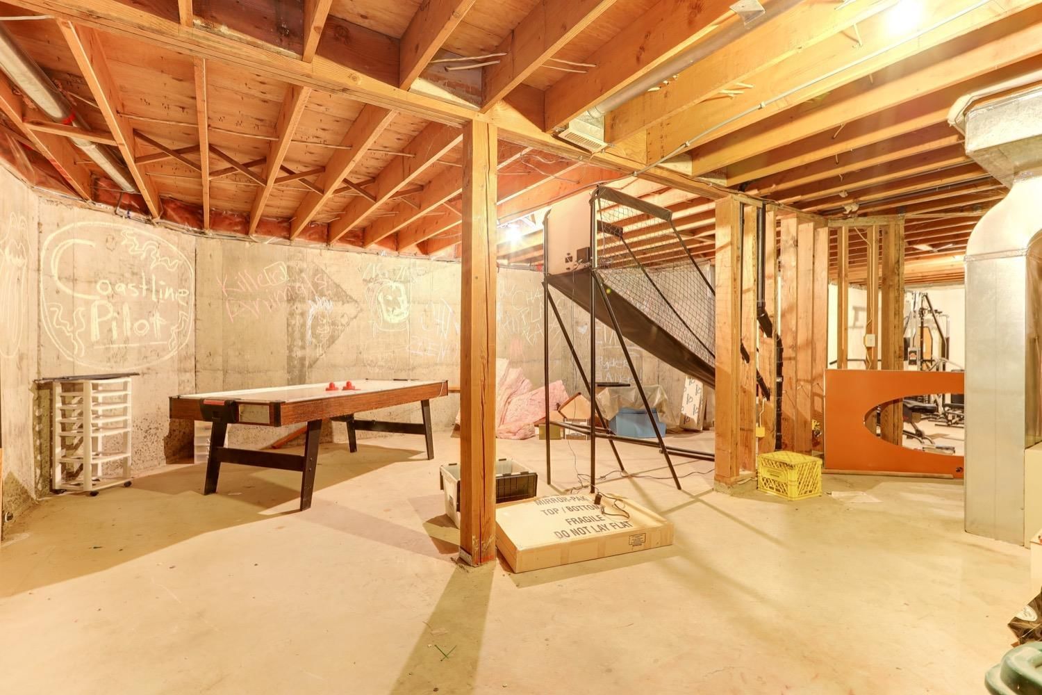Listing Image 32