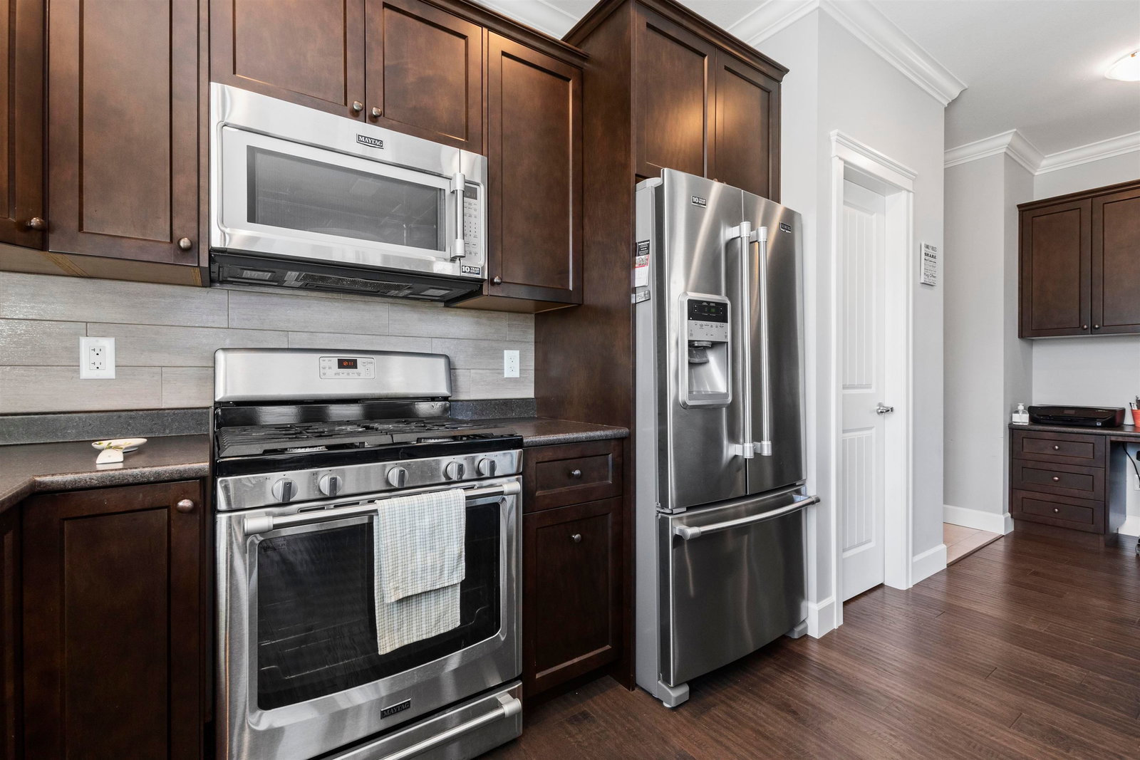 Listing Image 15