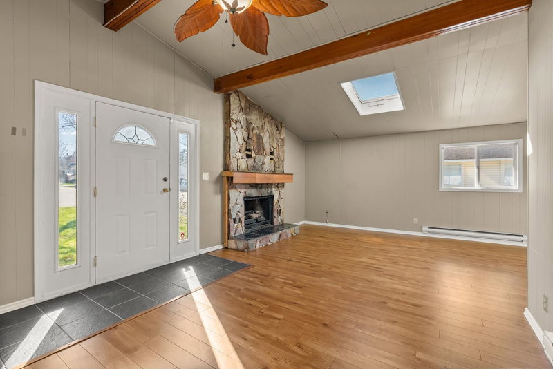 21635 50a Avenue, Langley, V3A 8W9 | Image 3