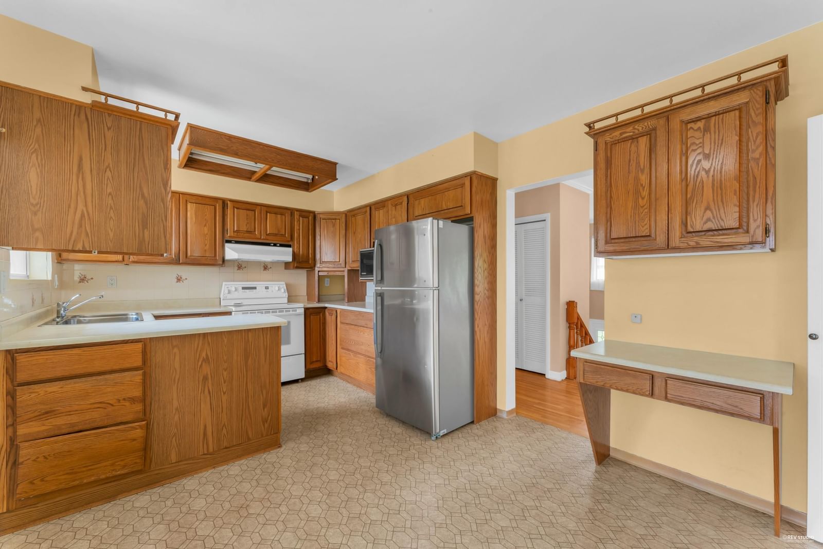 Listing Image 14