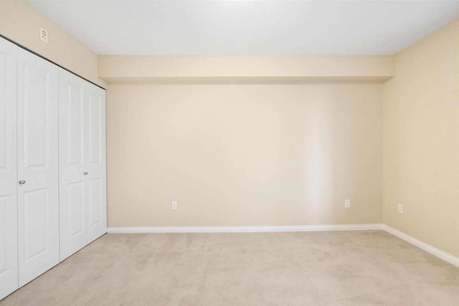 Listing Image 30